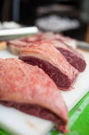 Tutte i tagli di carne bovina verranno consegnate sottovuoto e con mezzi refrigerati nel pieno rispetto della catena del freddo. Grigliata Di Codone Di Manzo Ricetta Laboratorio Cingoli