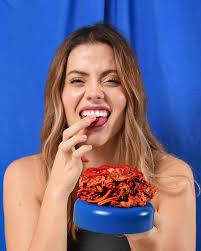 Tienes antojo de algo picosito, salado y rico?🤩 Nuestra rosca de papas es  la solución🔥Perfectaaaa para acompañar este domingo y salvarnos del bajón  🙂‍↕️Recuerda que la tenemos disponible en tamaño individual y