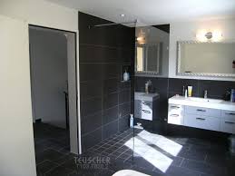 Die farbe war dennoch für viele jahre aus dem badezimmer bei uns erfahren sie, wie sie schwarz im badezimmer perfekt integrieren. Moderne Badgestaltung Schwarz Weiss Ist Immer Trend