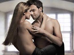 Pahalı kıyafetlerden ve eşyalardan hoşlanın bu kadın cömert erkekleri çekici bulur. Hangi Burc Yatakta Ne Ister Burclara Gore Cinsellik Kiyafet Kombinleri