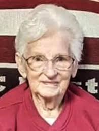 Phyllis Platt's Instagram, Twitter & Facebook