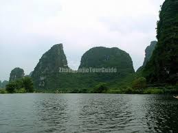 Hiking or cycling is also very popular among backpackers. Beautiful Yulong River Scenic Area Yangshuo