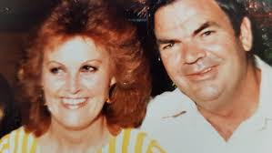 Sandi Todd's husband died from COVID-19 and she now wants everyone to get  vaccinated