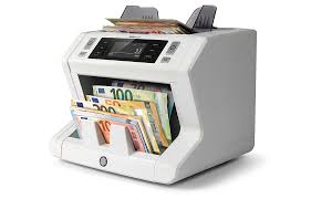 Un detector de billetes falsos se traduce en un dispositivo que tiene como principal función verificar si un billete es legítimo o no, este trabajo lo realiza basado en el uso de tecnologías de luz infrarroja, ultravioleta o magnética, es decir, aplica un conjunto de mecanismo para aportar la mayor seguridad. Conteo De Billetes