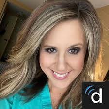 Kellie Grove's Instagram, Twitter & Facebook