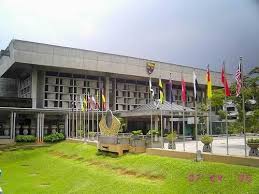 The formation of the university for the people of malaya had received mixed response from the public throughout the country. Welcome To University Of Malaya World University University Postgraduate