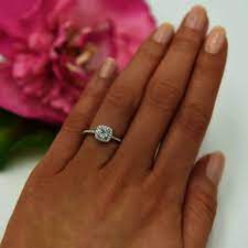 Jewellery Show Near Me Like Jewellery Sale In Dubai Such Pear Shaped Diamond Ring Classic Engagement Rings Round Halo Engagement Rings Vintage Engagement Rings