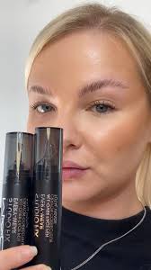 Sculpted to perfection!! Absolutely adore these @maccosmetics Studio Fix  Every-wear Pens 🖤 Shades used: