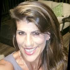 Presenting "Aerodynamics by Entomology II," a captivating visual narrative  woven from over 1000 butterflies, symbolizing the metamorphosis of the  Porsche 917. This artwork unfolds the transformative…