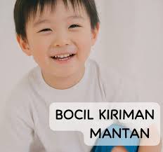 Marcel juga manusia, ketika dia berada dalam satu ruangan dengan seorang  wanita,jiwa kelelakiannya pasti akan tersentuh,... Part : 4 Marcel  menggoyangkan kepalanya,matanya berkedip kembali dan tangannya turun.  Kekagetan Marcel disadarkan oleh bunyi