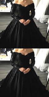 Lace Appliques Long Sleeves Ball Gowns Wedding Dresses Off Shoulder Long Sleeve Ball Gown Wedding Dress Black Wedding Gowns Gothic Wedding Dress