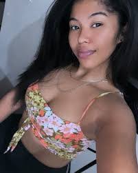 Lydia Sanchez's Instagram, Twitter & Facebook