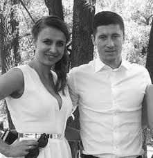 Corey lewandowski is a 2x nytimes best selling author. Robert Lewandowski With Sister Milena Lewandowski Celebrities Infoseemedia