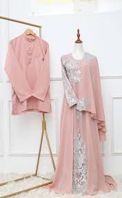 Warna terang seperti putih, kuning keemasan dan merah amat menyerlahkan kulit. Amor Dress Dusty Peach Baju Baju Nikah Tunang Syarie Facebook