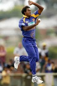 Muttiah muralitharan 7/30 vs india in the cocacola trophy 2000 at sharjah : Dilhara Fernando One Of Sri Lanka S Fastest Bowlers Whose Career Has Been Marred By Injuries Cricket Country