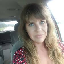 liz sutton (@lizsutton1009)