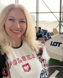 NIKKI-MONIQUE Kurnath (@nikkimoniquekurnath) • Instagram photos and videos