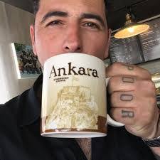 Robert Coffee's Instagram, Twitter & Facebook