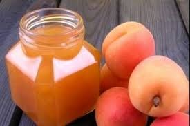 Recette En Video Confiture D Abricot Aux Amandes Et A La Vanille Recette Confiture Abricot Confiture Recette Confiture