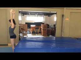 Wenn ergebnisse zur automatischen vervollständigung angezeigt werden, verwenden die pfeile nach oben und unten, um sie dir anzusehen und sie auszuwählen. Flick Flack Lernen Youtube Flick Flack Lernen Flick Flack Turnen Lernen