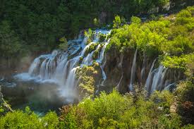 Plitvice lakes national park is a unesco world heritage site, a place to experience and learn about unique universal and other natural and cultural values. Nacionalni Park Plitvicka Jezera Plitvice Lakes National Park Inicio Facebook