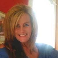 Donna Starr's Instagram, Twitter & Facebook