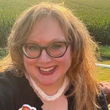 Watermelon and cucumbers cannot cross Cucumbers and cantaloupe cannot cross  cucumbers are melons (kinda), but they don't cause issues with other crops.  Heck, watermelons and cantaloupe can't even cross. BUT honeydew and