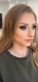 Mary Bellavita (@marybellavitaa)