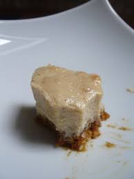 Le No Cheesecake Au Beurre De Cacahuetes Vegan Sans Gluten Beurre De Cacahuetes Dessert Vegetalien Nourriture