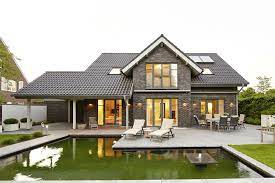 Schnäppchen locken und suggerieren, alles sei inklusive. Individuell Und Energieeffizient Einfamilienhaus Vahrenheide Ein Fertighaus Von Gussek Haus