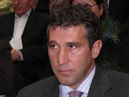 Check spelling or type a new query. Cu Cine Se ReformeazÄƒ Noul Pnl È™eful Casei De SÄƒnÄƒtate Din Vrancea A Fost Prins In Timp Ce Primea MitÄƒ La Mall Romania CuratÄƒ