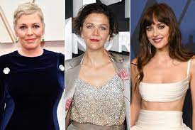 See more ideas about maggie gyllenhaal, maggie, actresses. Olivia Colman Joins Maggie Gyllenhaal S The Lost Daughter Movie Ew Com