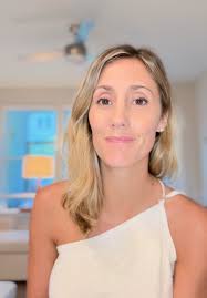 Te presentamos a Soledad Araya Psicóloga clínica que acompaña con  profundidad y sensibilidad a quienes atraviesan momentos complejos. Con un  enfoque psicoanalítico e integrativo, Soledad trabaja con adolescentes y  adultos que enfrentan