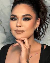 Doris Velázquez Makeup artist & HairStylist