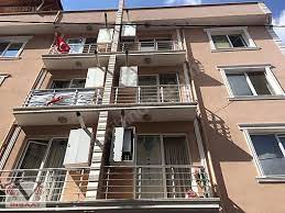 Nur emlak\ tan şişli merkezde süper lokasyonda satılık sıfır dublex i̇n gözbebeği belek beldesinde merkezde satılık sıfır 2 1 daireler. Izmit Carsi Merkezde Satilik Dubleks Satilik Daire Ilanlari Sahibinden Com Da 835729788