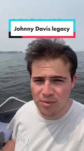 Johnny Davis: From Struggle to Potential Star