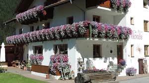 6 von 10 appartements im haus renate wurden vollständig für gäste mit behinderung und rollstuhlfahrer ausgestattet. Haus Renate Kaunertal Holidaycheck Tirol Osterreich