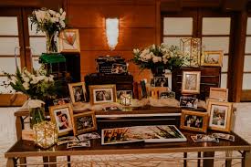 An Elegant Tropical Wedding Celebration At Chjimes And The Fullerton Hotel Singapore Her World Singapore Reception Table Decorations Wedding Reception Guest Book Table Reception Table