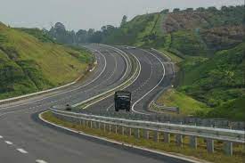 Dapatkan berita terkini mengenai lebuhraya+pantai+timur dari astro awani. Lpt Fasa 3 Sambungkan Gemuroh Ke Tumpat Bakal Siap 2022