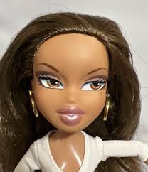 Bratz Play Sportz Hip Hop Dance Yasmin EUC No Accessories STAND NOT  INCLUDED