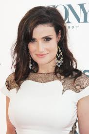 Idina menzel mom, wife, daughter, sister, performer, favorite meal: Netflix Movies Starring Idina Menzel