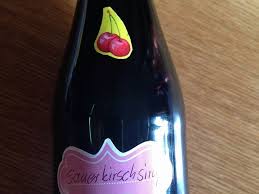 Sauerkirsch Sirup Fur Faule Von Nordlichthh Chefkoch Rezept Sauerkirschen Kirschen Kirschsaft Selber Machen