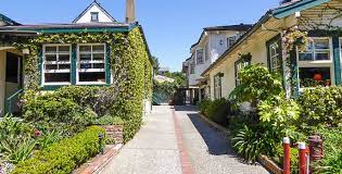 Enjoy briarwood inn when you stay in carmel by the sea. Briarwood Inn Carmel By The Sea California