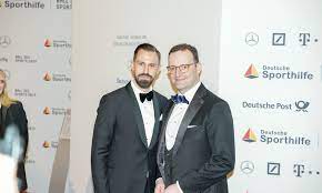 The latest tweets from jens spahn (@jensspahn). Health Ministers And House Prices The Cautionary Tale Of Jens Spahn Thearticle