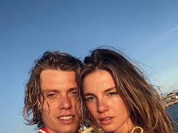 Tony Junior reageert wel héél blij op een foto van zijn ex Maan