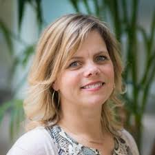 Bridget Sparks (@BridgetCSparks)