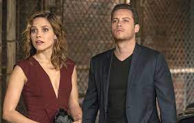 She starred as brooke davis in the wb/cw drama series one tree hi. Bild Zu Sophia Bush Bild Jesse Lee Soffer Sophia Bush Filmstarts De