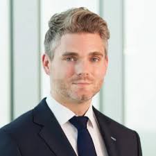 Sarah Lawrence, Global