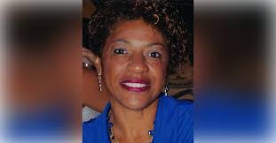 Doris Marsh's Instagram, Twitter & Facebook