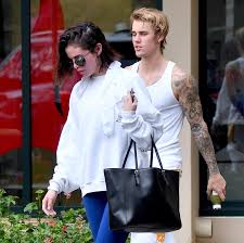Whom he wed in september 2018. Selena Gomez And Justin Bieber Wear Matching Outfits To Work Out Teen Vogue